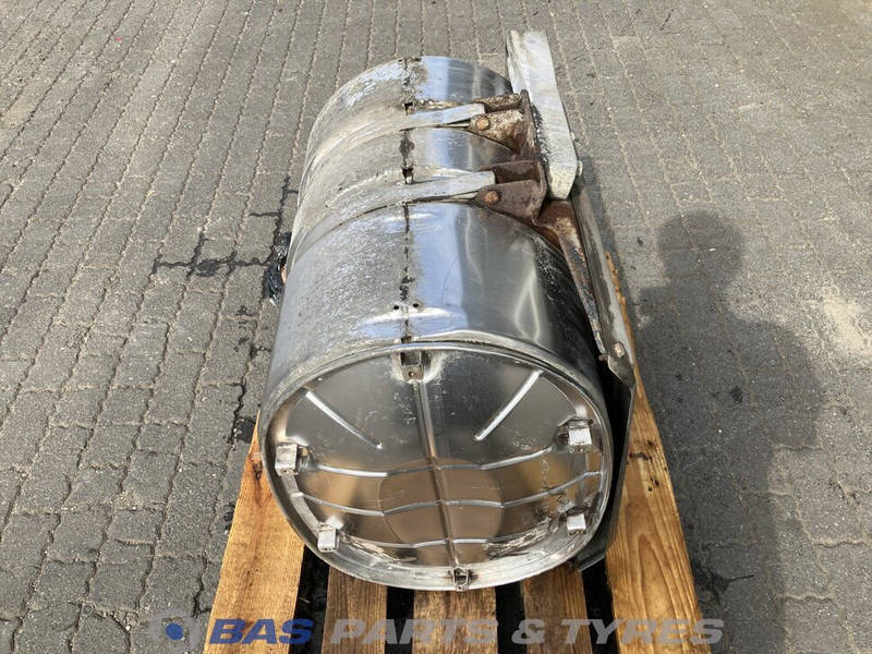 Renault Premium Euro 4-5 Uitlaatdemper Renault 7420899867 - 消音器 适用于 卡车:图1 Renault Premium Euro 4-5 Uitlaatdemper Renault 7420899867 - 消音器 适用于 卡车:图1