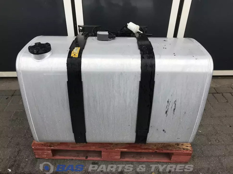 Renault - 燃料箱 适用于 卡车:图1 Renault - 燃料箱 适用于 卡车:图1
