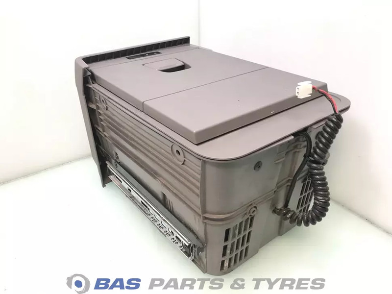 Scania R-Serie NextGen Koelkast Scania 17 Liter 2770785 - 备件 适用于 卡车:图3 Scania R-Serie NextGen Koelkast Scania 17 Liter 2770785 - 备件 适用于 卡车:图3