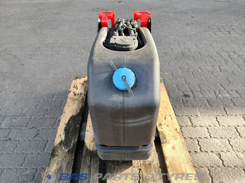 Scania Scania AdBlue tank 2919673 - 备件 适用于 卡车:图1 Scania Scania AdBlue tank 2919673 - 备件 适用于 卡车:图1