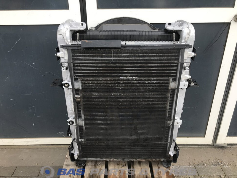 Volvo FE Euro 6 Koelerpakket Volvo D8K 250 21675474 - 散热器 适用于 卡车:图1 Volvo FE Euro 6 Koelerpakket Volvo D8K 250 21675474 - 散热器 适用于 卡车:图1