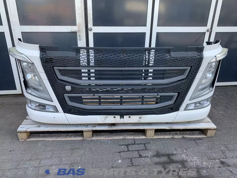 Volvo FH4 - 保险杠 适用于 卡车:图1 Volvo FH4 - 保险杠 适用于 卡车:图1