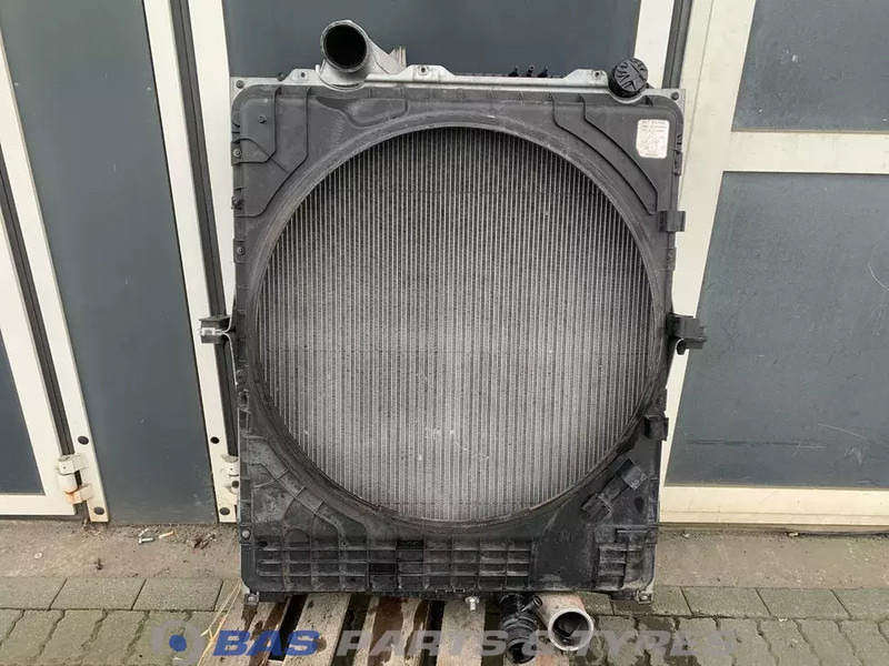 Volvo FH4 - 散热器 适用于 卡车:图2 Volvo FH4 - 散热器 适用于 卡车:图2
