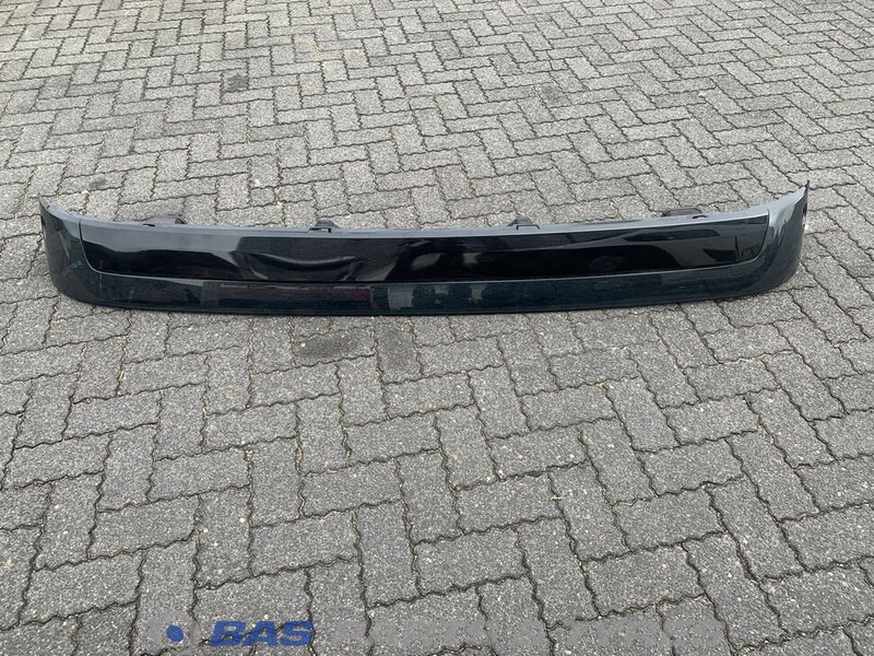Volvo FH4 - 遮阳板 适用于 卡车:图1 Volvo FH4 - 遮阳板 适用于 卡车:图1