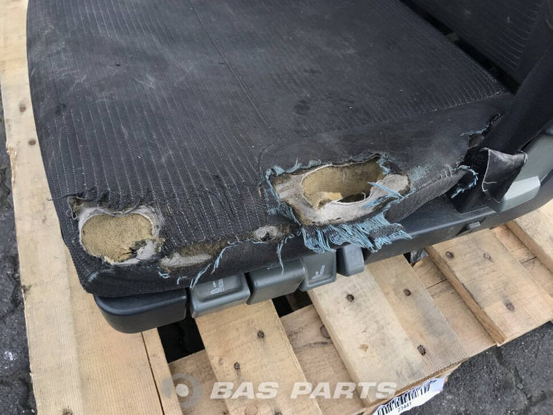 Volvo FL Bestuurdersstoel Volvo 20862618 - 座椅 适用于 卡车:图5 Volvo FL Bestuurdersstoel Volvo 20862618 - 座椅 适用于 卡车:图5