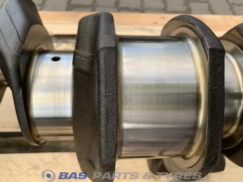 Volvo Krukas Volvo 8131247 - 曲轴 适用于 卡车:图3 Volvo Krukas Volvo 8131247 - 曲轴 适用于 卡车:图3