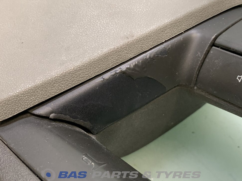 Volvo Stuurwiel Volvo 82321333 - 方向盘 适用于 卡车:图3 Volvo Stuurwiel Volvo 82321333 - 方向盘 适用于 卡车:图3