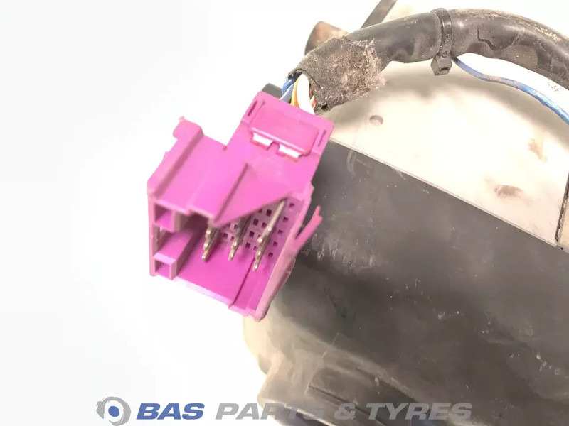 Webasto Universeel Standkachel 20383404 - 暖通系统 适用于 卡车:图3 Webasto Universeel Standkachel 20383404 - 暖通系统 适用于 卡车:图3