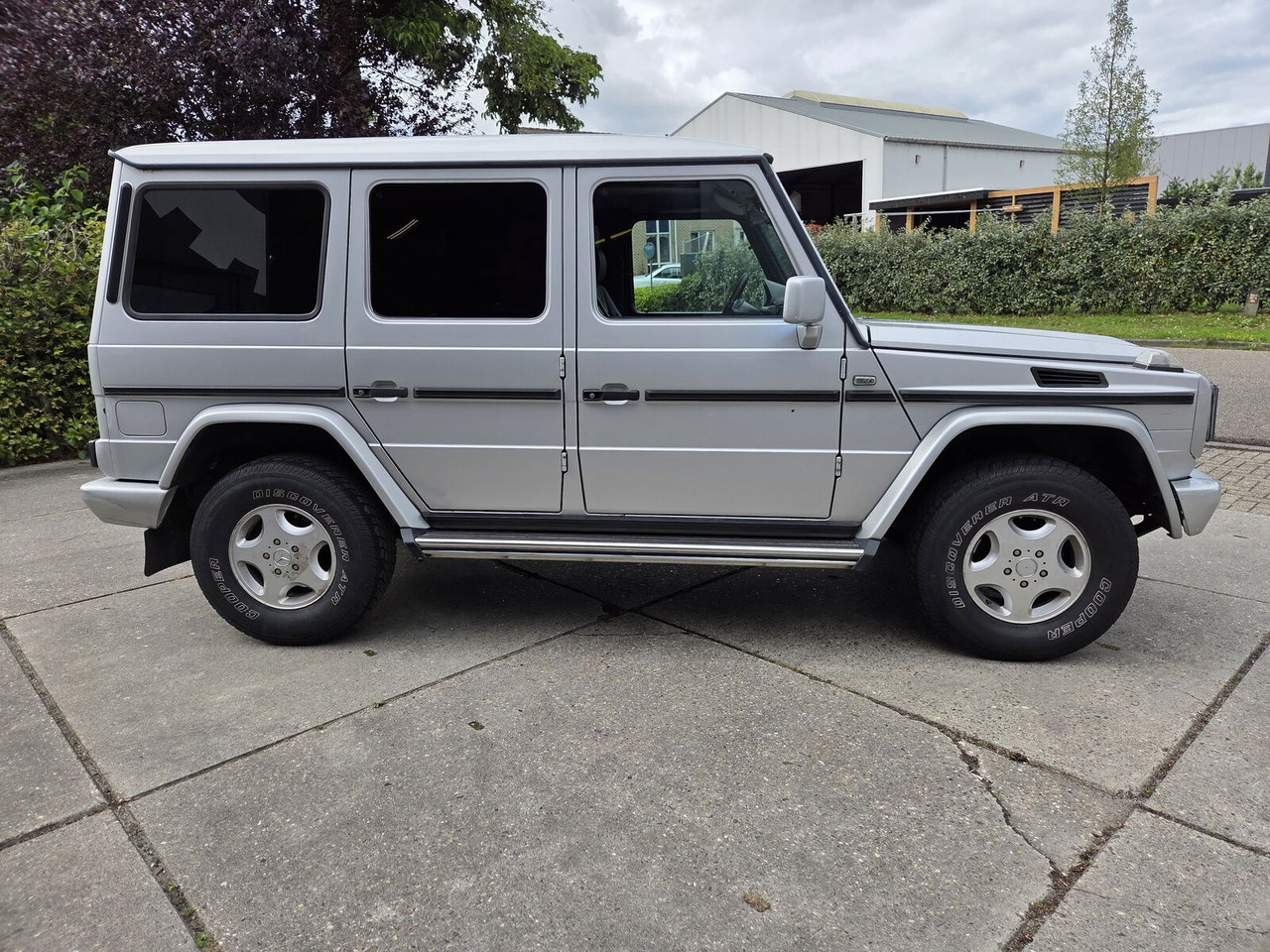 Mercedes-Benz G-Klasse G 320 automaat Lang 1998 SUV - 越野车:图4 Mercedes-Benz G-Klasse G 320 automaat Lang 1998 SUV - 越野车:图4