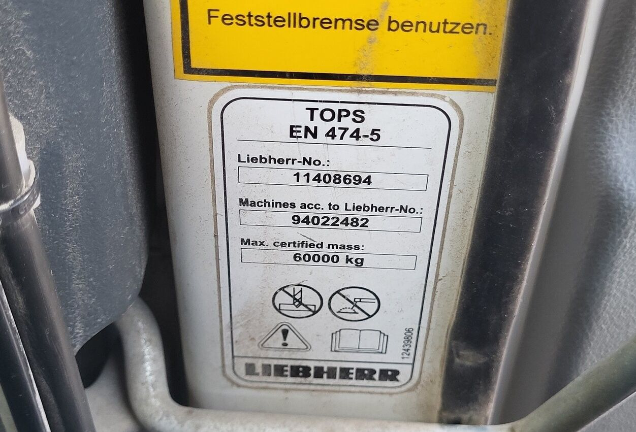 垃圾/ 工业叉装车 LIEBHERR LH30M：图26