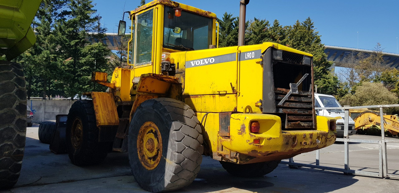 VOLVO L90D S/N 33264 - 轮式装载机:图2 VOLVO L90D S/N 33264 - 轮式装载机:图2