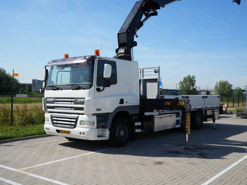 DAF CF 85 FAN Kraanwagen met bak, 47 t. HMF kraan - 起重车:图1 DAF CF 85 FAN Kraanwagen met bak, 47 t. HMF kraan - 起重车:图1