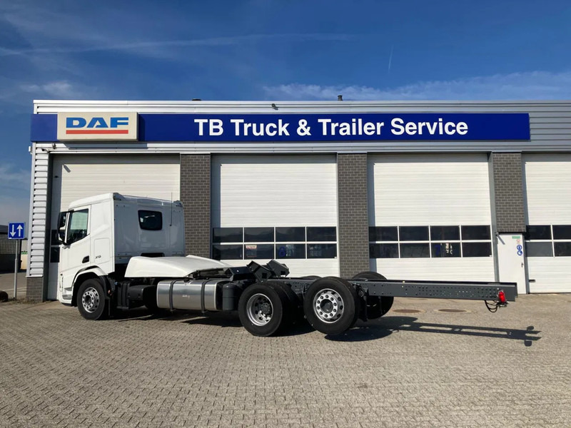 DAF XD 450 FAN CHASSIS SLEEPER CAB PTO STEERING LIFTAXLE 480WB - NEW - 驾驶室底盘卡车:图2 DAF XD 450 FAN CHASSIS SLEEPER CAB PTO STEERING LIFTAXLE 480WB - NEW - 驾驶室底盘卡车:图2
