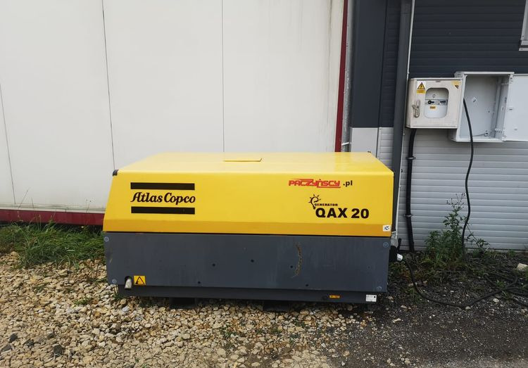Agregat prądotwórczy Atlas Copco QAX 20 2005 Agregat (Genrtator) prądotwórczy Atlas Copco - 发电机组:图1 Agregat prądotwórczy Atlas Copco QAX 20 2005 Agregat (Genrtator) prądotwórczy Atlas Copco - 发电机组:图1