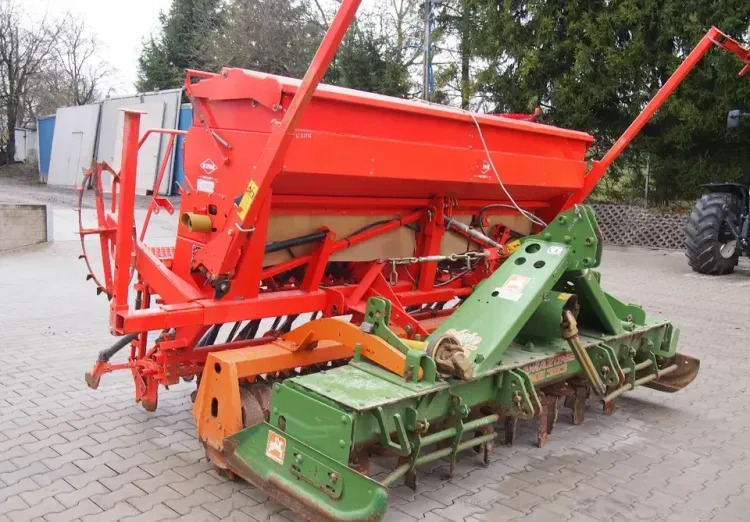 Agregat uprawowo-siewny Kuhn KE303 i INTEGRA 3000 2009 Agrebat uprawowo siewny, brona aktywna AMAZONE i KUHN - 联合条播机:图1 Agregat uprawowo-siewny Kuhn KE303 i INTEGRA 3000 2009 Agrebat uprawowo siewny, brona aktywna AMAZONE i KUHN - 联合条播机:图1