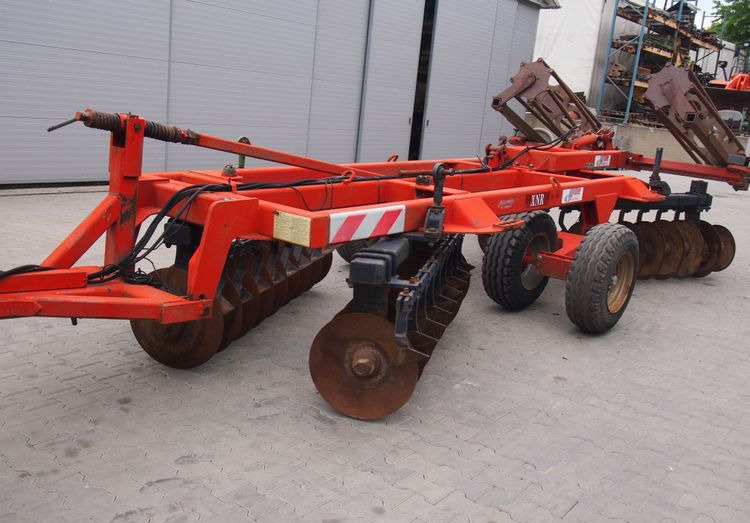 Brona talerzowa GREGOIRE-BESSON talerzówka 3,5m Brona talerzowa 3,5m z wałem - 圆盘耙:图2 Brona talerzowa GREGOIRE-BESSON talerzówka 3,5m Brona talerzowa 3,5m z wałem - 圆盘耙:图2