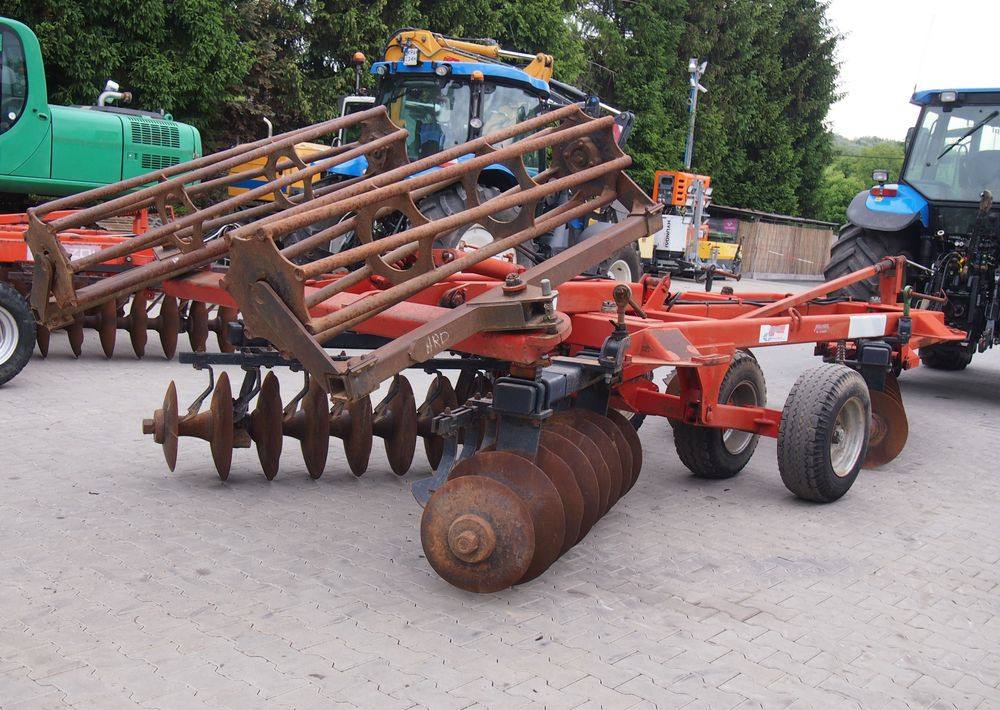 Brona talerzowa GREGOIRE-BESSON talerzówka 3,5m Brona talerzowa 3,5m z wałem - 圆盘耙:图1 Brona talerzowa GREGOIRE-BESSON talerzówka 3,5m Brona talerzowa 3,5m z wałem - 圆盘耙:图1