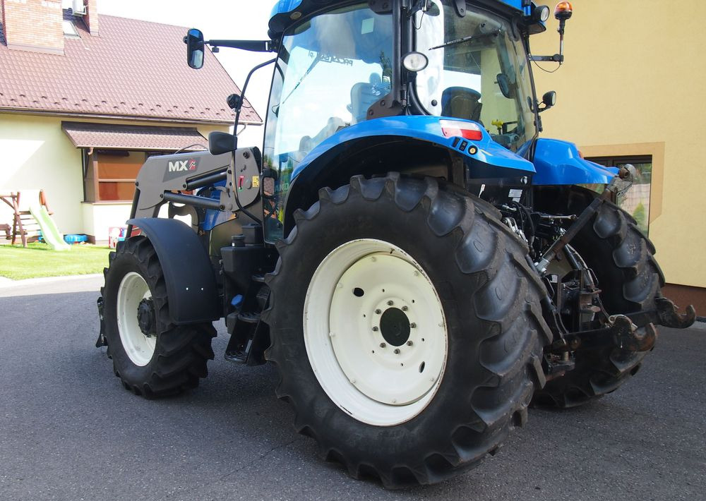 Ciągnik New Holland NH T6.140 2016 New Holland z Ładowaczem czołowym TUR - 拖拉机:图4 Ciągnik New Holland NH T6.140 2016 New Holland z Ładowaczem czołowym TUR - 拖拉机:图4