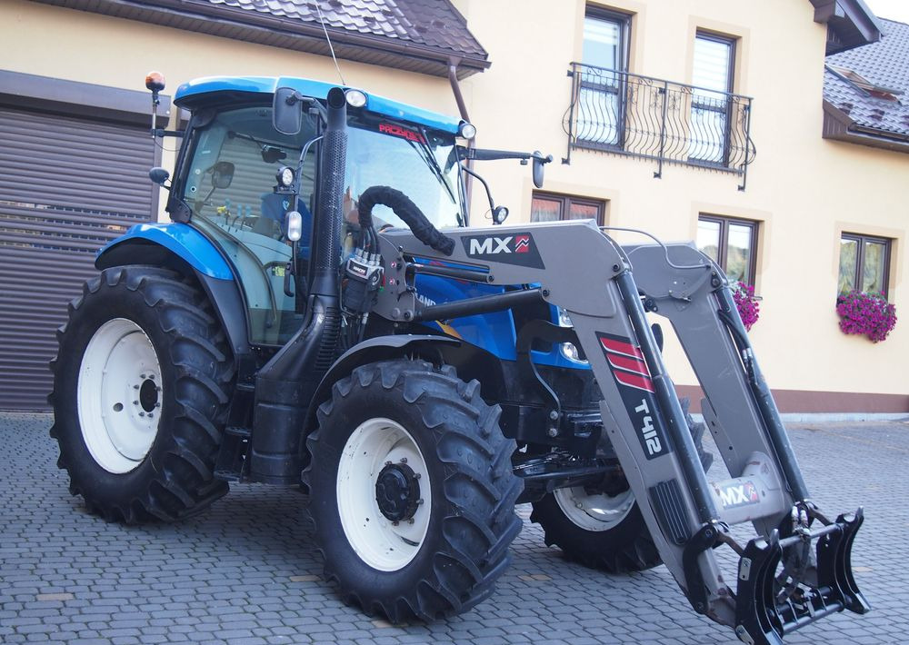 Ciągnik New Holland NH T6.140 2016 New Holland z Ładowaczem czołowym TUR - 拖拉机:图1 Ciągnik New Holland NH T6.140 2016 New Holland z Ładowaczem czołowym TUR - 拖拉机:图1