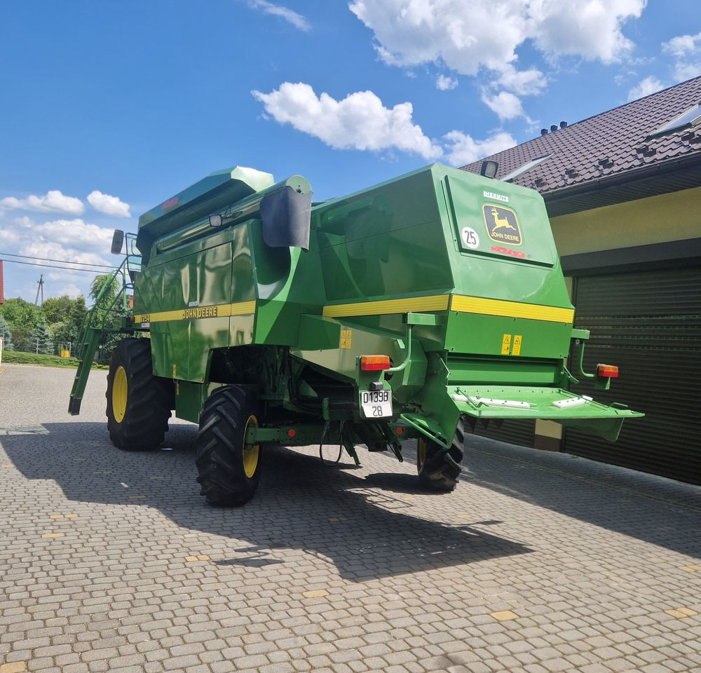 Kombajn zbożawy John deere 2254 2000 Kombajn John Deere JD - 联合收割机:图4 Kombajn zbożawy John deere 2254 2000 Kombajn John Deere JD - 联合收割机:图4