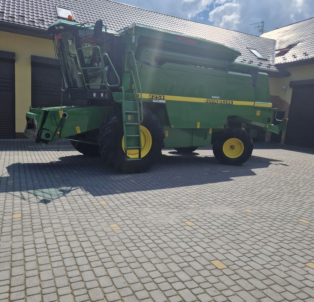 Kombajn zbożawy John deere 2254 2000 Kombajn John Deere JD - 联合收割机:图5 Kombajn zbożawy John deere 2254 2000 Kombajn John Deere JD - 联合收割机:图5