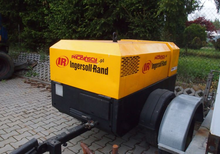 Kompresor Ingersoll Rand IR P130WD 2000 Kompresor Ingersoll Rand P130WD 30 kW - 空气压缩机:图1 Kompresor Ingersoll Rand IR P130WD 2000 Kompresor Ingersoll Rand P130WD 30 kW - 空气压缩机:图1