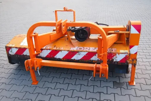 Kosiarka bijakowa 2M 2005 Szerokość robocza 2m - 甩刀式割草机:图1 Kosiarka bijakowa 2M 2005 Szerokość robocza 2m - 甩刀式割草机:图1