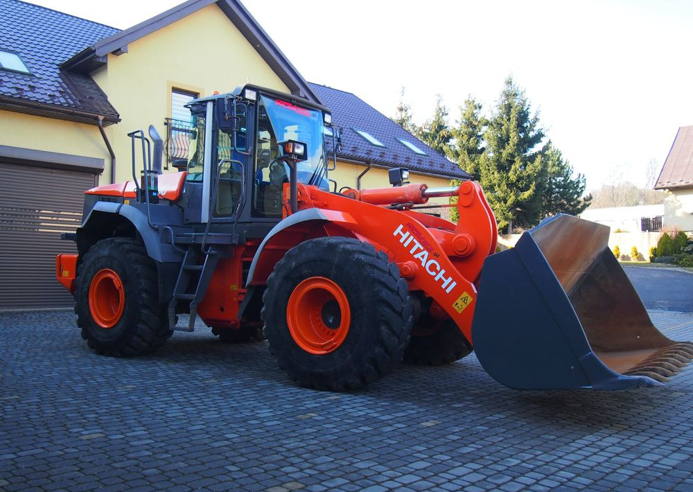 Ładowarka Hitachi ZW250 2010 Ładowarka Hitachi Waga, Centralne smarowanie - 轮式装载机:图3 Ładowarka Hitachi ZW250 2010 Ładowarka Hitachi Waga, Centralne smarowanie - 轮式装载机:图3