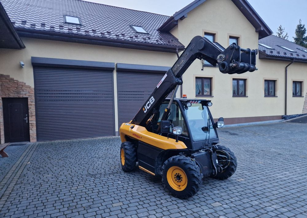 Ładowarka teleskopowa JCB 516-40 2017 Ładowarka teleskopowa JCB - 伸缩臂叉装车:图1 Ładowarka teleskopowa JCB 516-40 2017 Ładowarka teleskopowa JCB - 伸缩臂叉装车:图1