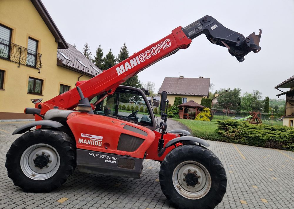 Ładowarka teleskopowa Manitou MLT 735-120 LSU 2012 Ładowarka teleskopowa Manitou MLT 735-120 LSU - 伸缩臂叉装车:图4 Ładowarka teleskopowa Manitou MLT 735-120 LSU 2012 Ładowarka teleskopowa Manitou MLT 735-120 LSU - 伸缩臂叉装车:图4