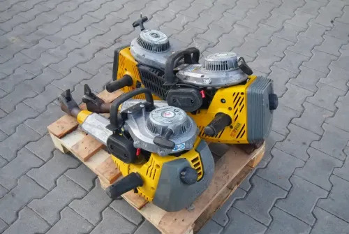 Młot wyburzeniowy Wacker BH23 2010 spalinowy - 建筑设备:图5 Młot wyburzeniowy Wacker BH23 2010 spalinowy - 建筑设备:图5