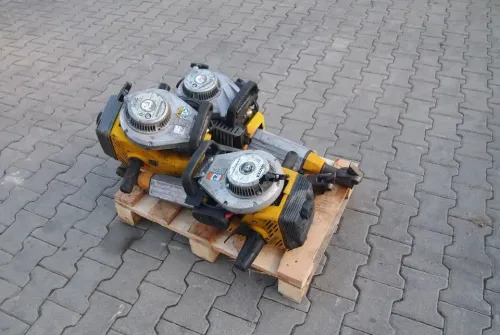 Młot wyburzeniowy Wacker BH23 2010 spalinowy - 建筑设备:图3 Młot wyburzeniowy Wacker BH23 2010 spalinowy - 建筑设备:图3