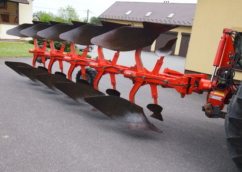 Pług obrotowy Kuhn Kuhn Vari-Master 150 4+1 Pług obracany Kuhn Vari-Master 150 4+1 - 犁:图3 Pług obrotowy Kuhn Kuhn Vari-Master 150 4+1 Pług obracany Kuhn Vari-Master 150 4+1 - 犁:图3