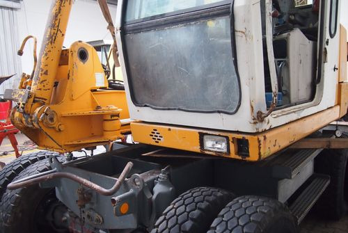 Pozostałe części Liebherr Liebherr A308 1999 Koparka kołowa Liebherr 308 - 挖掘机:图5 Pozostałe części Liebherr Liebherr A308 1999 Koparka kołowa Liebherr 308 - 挖掘机:图5