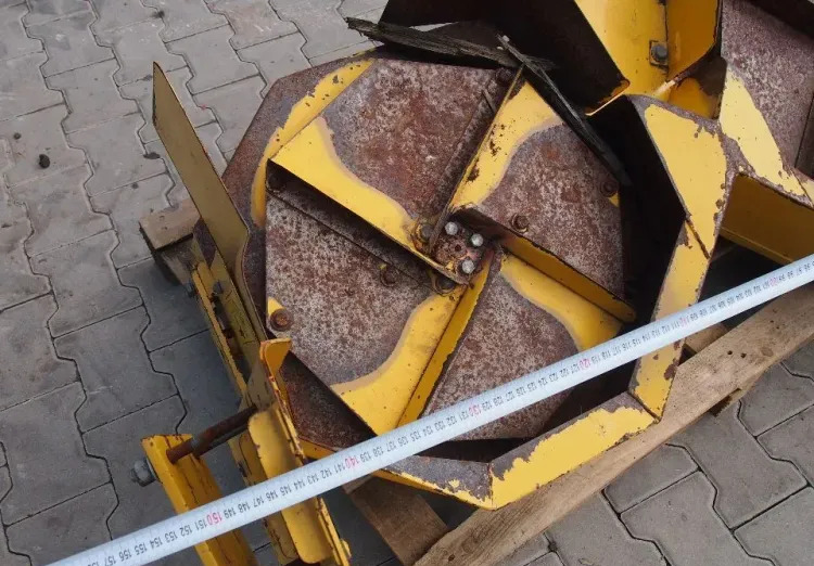 Rozrzutnik plew słomy do NEW HOLLAND , JOHN DEERE , CLAAS - 备件 适用于 农业机械:图2 Rozrzutnik plew słomy do NEW HOLLAND , JOHN DEERE , CLAAS - 备件 适用于 农业机械:图2