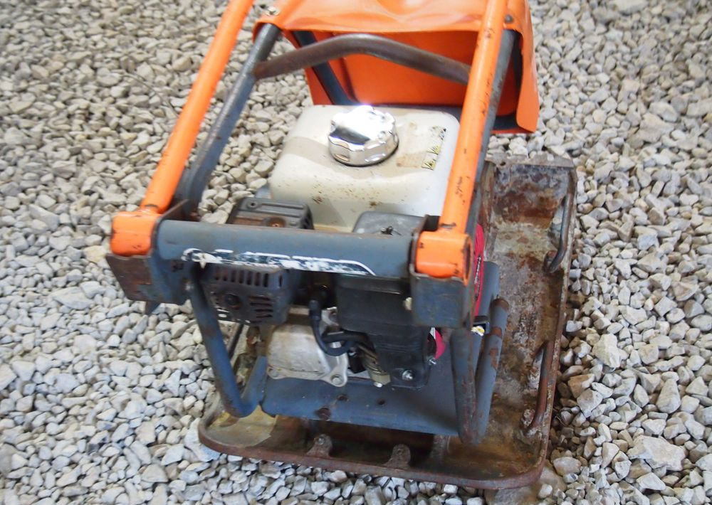 Ubijarka Belle  PC5000E 2009 Zagęszczarka ubijarka Bella - 振动板:图3 Ubijarka Belle  PC5000E 2009 Zagęszczarka ubijarka Bella - 振动板:图3