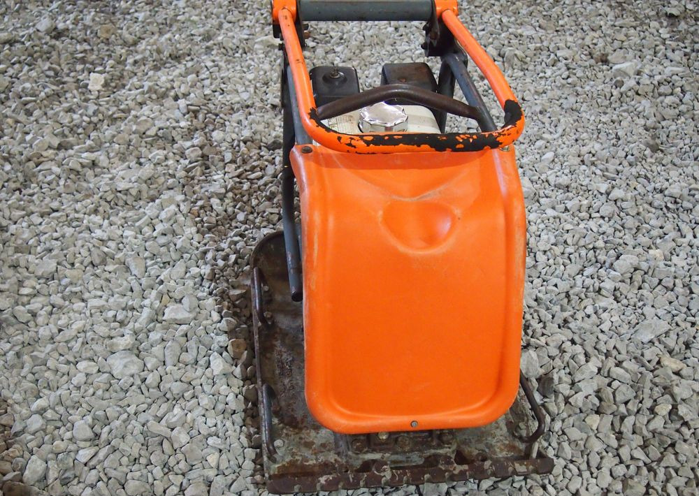 Ubijarka Belle  PC5000E 2009 Zagęszczarka ubijarka Bella - 振动板:图5 Ubijarka Belle  PC5000E 2009 Zagęszczarka ubijarka Bella - 振动板:图5