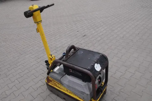 Ubijarka Wacker 4045 2011 - 振动板:图1 Ubijarka Wacker 4045 2011 - 振动板:图1