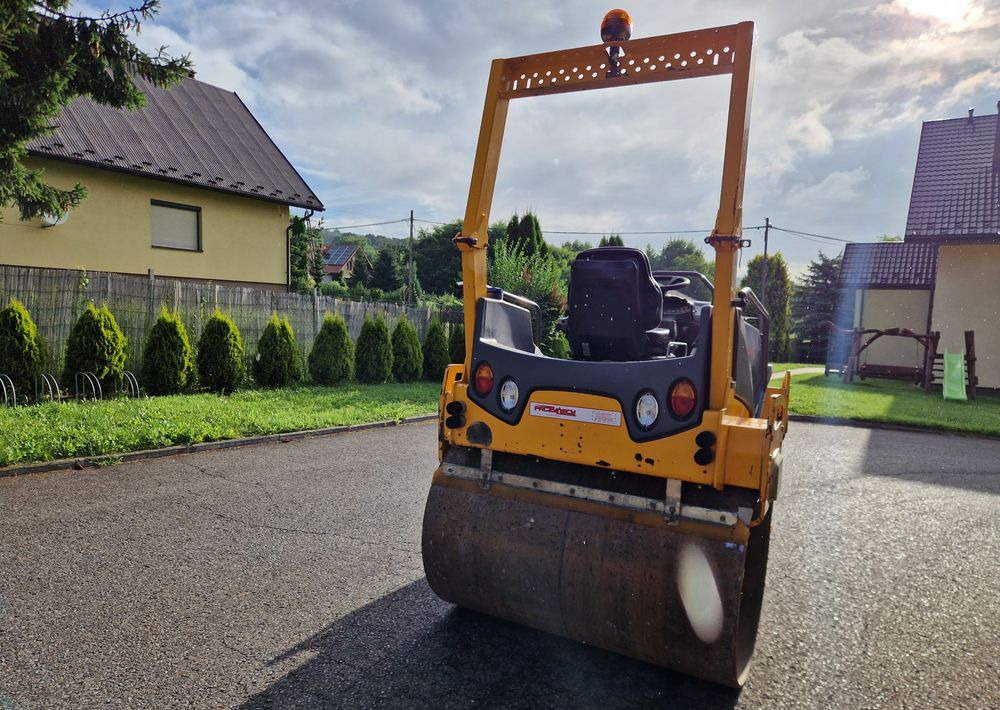 Walec Hamm HD14VV 2014 Walec HAMM HD 14VV silnik KUBOTA - 碾压机:图5 Walec Hamm HD14VV 2014 Walec HAMM HD 14VV silnik KUBOTA - 碾压机:图5