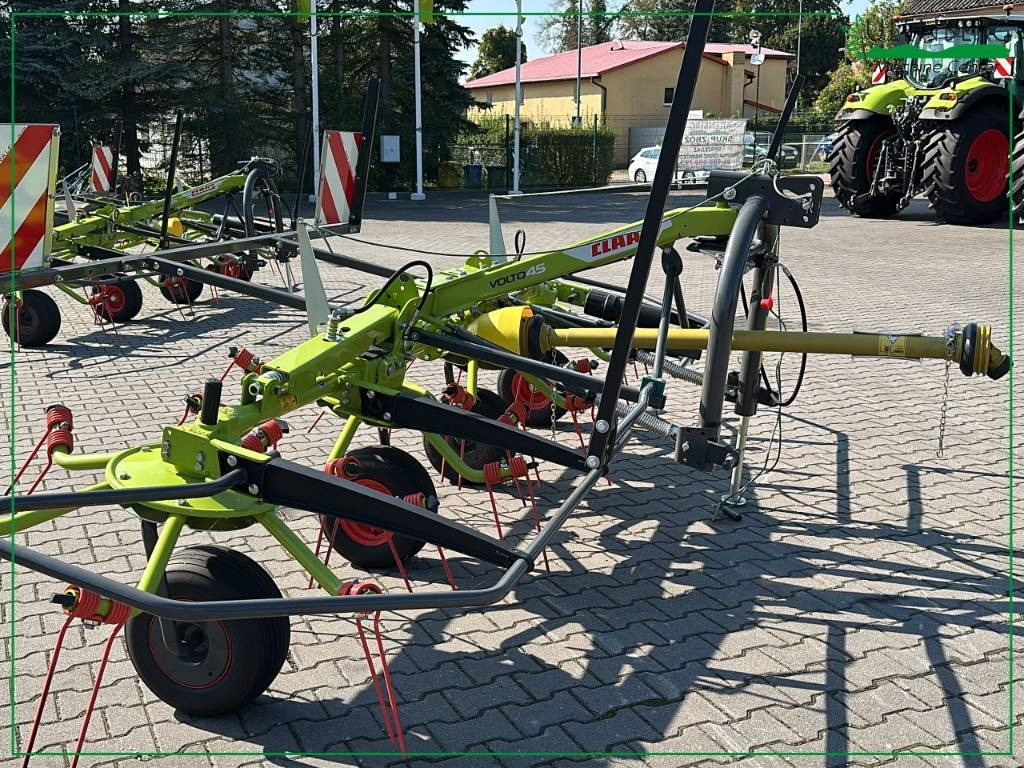 Claas Volto 45 - 翻草机/ 搂草机:图4 Claas Volto 45 - 翻草机/ 搂草机:图4