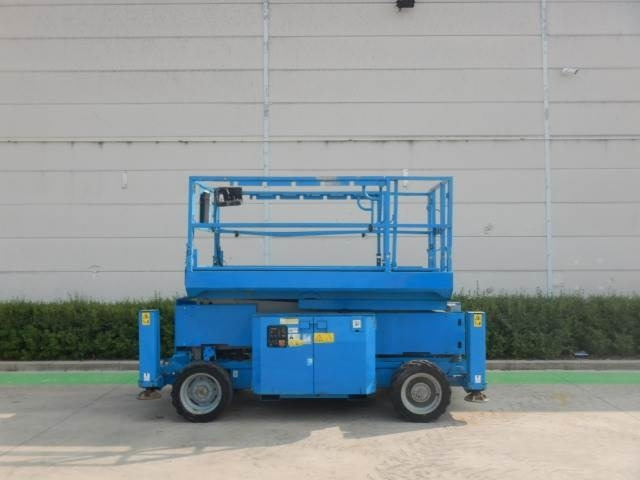 Genie GS2669RT - 剪式升降机:图1 Genie GS2669RT - 剪式升降机:图1