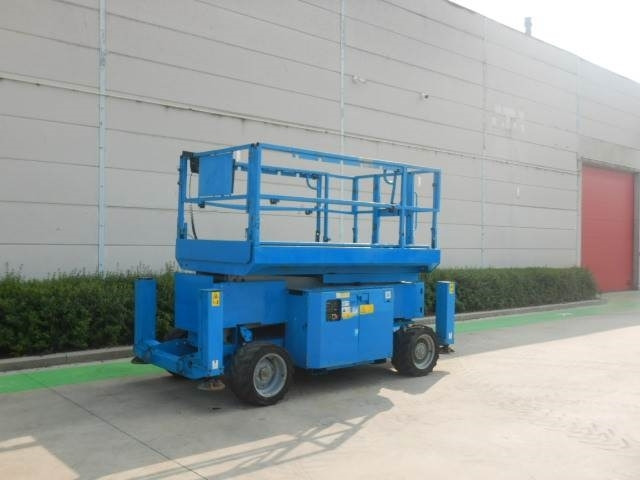 Genie GS2669RT - 剪式升降机:图2 Genie GS2669RT - 剪式升降机:图2