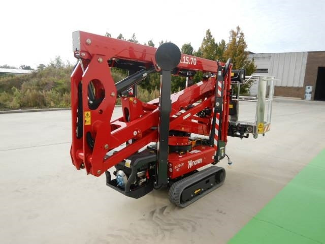 Hinowa LL1570 - 蜘蛛式升降机:图4 Hinowa LL1570 - 蜘蛛式升降机:图4
