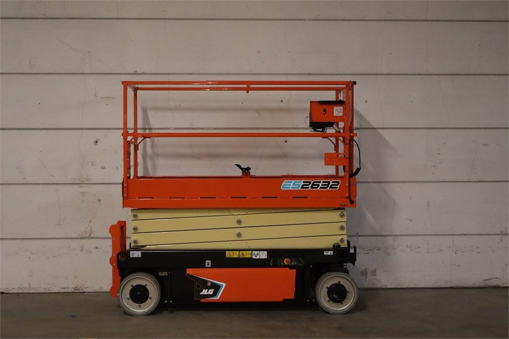 JLG 2632ES - 剪式升降机:图1 JLG 2632ES - 剪式升降机:图1