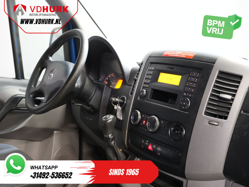 Mercedes-Benz Sprinter 213 2.2 CDI Aut. L2H2 €11.979 Incl. BTW, BPM Vrij EXPORT Rijdt Goed/ Combi/ 9 Persoons/ Kombi/ 9P/ Airco - 小型巴士, 小型客车:图3 Mercedes-Benz Sprinter 213 2.2 CDI Aut. L2H2 €11.979 Incl. BTW, BPM Vrij EXPORT Rijdt Goed/ Combi/ 9 Persoons/ Kombi/ 9P/ Airco - 小型巴士, 小型客车:图3