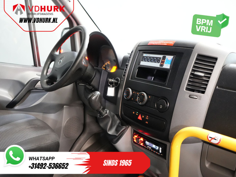 Mercedes-Benz Sprinter 313 2.2 CDI L2H2 €11.132 Incl. BTW BPM VRIJ! EXPORT Combi/ 9 Persoons/ Kombi/ 9P/ Airco/ Rolstoellift - 小型巴士, 小型客车:图3 Mercedes-Benz Sprinter 313 2.2 CDI L2H2 €11.132 Incl. BTW BPM VRIJ! EXPORT Combi/ 9 Persoons/ Kombi/ 9P/ Airco/ Rolstoellift - 小型巴士, 小型客车:图3