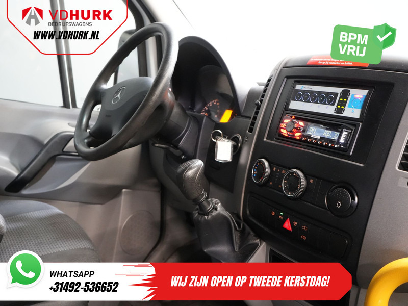 Mercedes-Benz Sprinter 313 2.2 CDI L2H2 €9.922 Incl. BTW BPM VRIJ! EXPORT Combi/ 9 Persoons/ Kombi/ 9P/ Airco/ Rolstoellift - 小型巴士, 小型客车:图3 Mercedes-Benz Sprinter 313 2.2 CDI L2H2 €9.922 Incl. BTW BPM VRIJ! EXPORT Combi/ 9 Persoons/ Kombi/ 9P/ Airco/ Rolstoellift - 小型巴士, 小型客车:图3