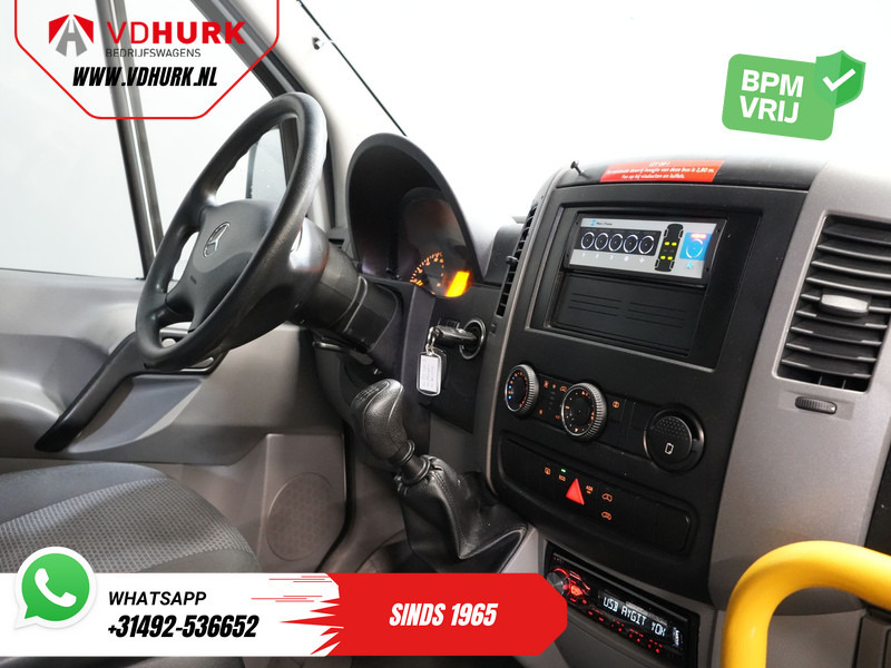 Mercedes-Benz Sprinter 313 2.2 CDI L2H2 €9922 Incl. BTW BPM VRIJ! EXPORT ONLY Combi/ 9 Persoons/ Kombi/ 9P/ Airco/ Rolstoellift - 小型巴士, 小型客车:图3 Mercedes-Benz Sprinter 313 2.2 CDI L2H2 €9922 Incl. BTW BPM VRIJ! EXPORT ONLY Combi/ 9 Persoons/ Kombi/ 9P/ Airco/ Rolstoellift - 小型巴士, 小型客车:图3