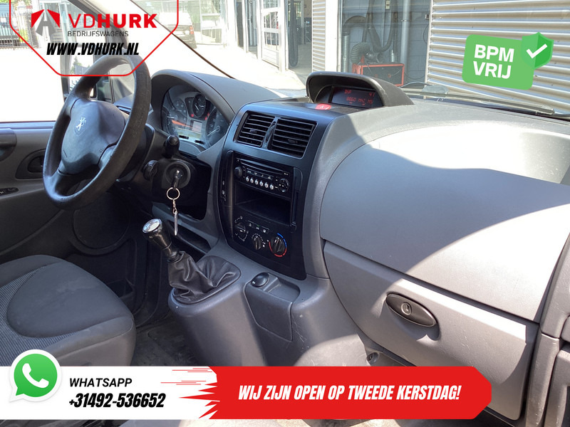 Peugeot Expert 1.6 HDI L2 DC Dubbel Cabine EXPORT ONLY DB Riem V.V./ APK 5-26'/ Airco/ Trekhaak - 紧凑型面包车, 康比货车:图3 Peugeot Expert 1.6 HDI L2 DC Dubbel Cabine EXPORT ONLY DB Riem V.V./ APK 5-26'/ Airco/ Trekhaak - 紧凑型面包车, 康比货车:图3