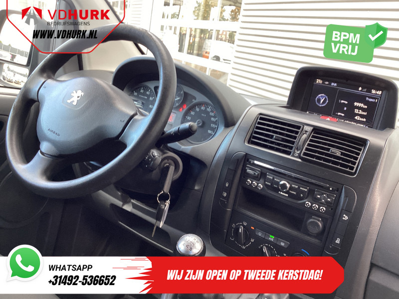 Peugeot Expert 2.0 HDI 130 pk L2 Dubbel Cabine DC EXPORT Airco/ Cruise/ Navi/ PDC/ Trekhaak - 紧凑型面包车, 康比货车:图3 Peugeot Expert 2.0 HDI 130 pk L2 Dubbel Cabine DC EXPORT Airco/ Cruise/ Navi/ PDC/ Trekhaak - 紧凑型面包车, 康比货车:图3